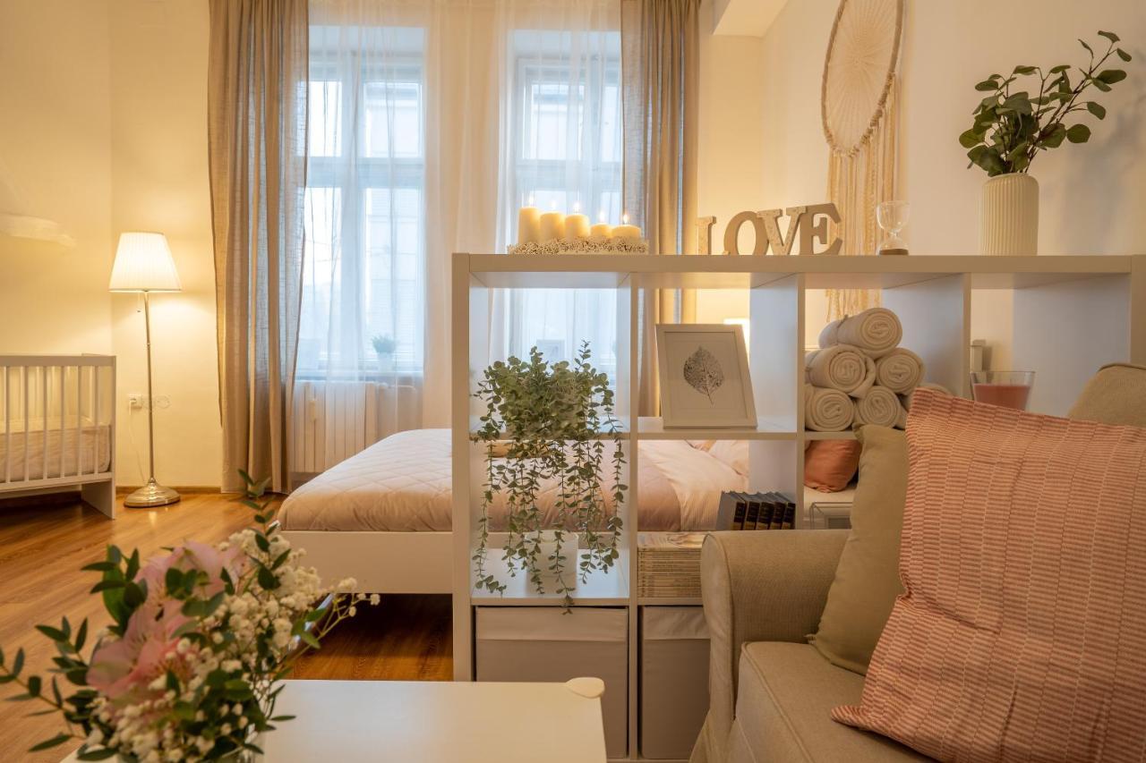 Family Apartment Ostrava Exterior photo