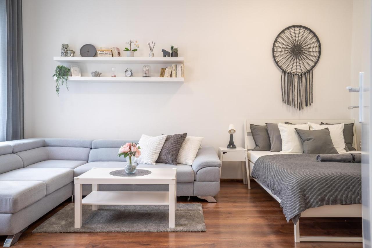 Family Apartment Ostrava Exterior photo